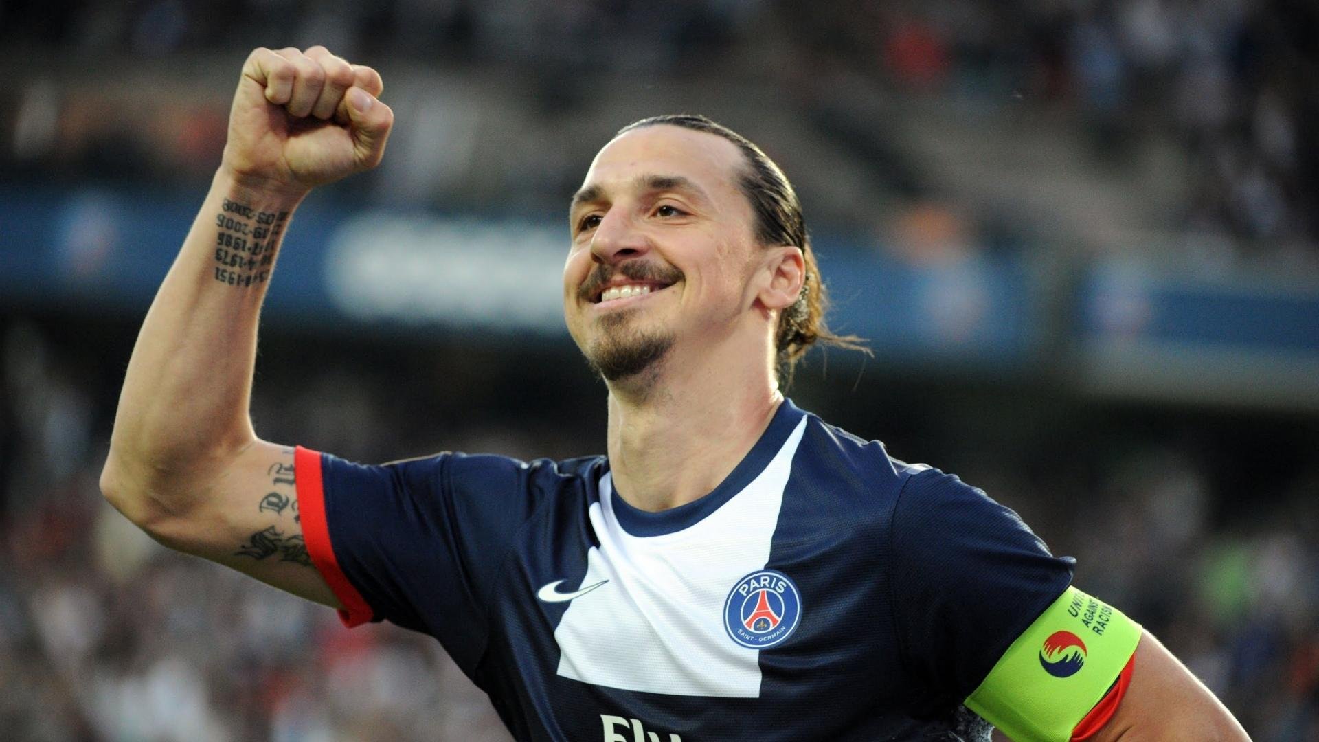 爱游戏平台-科比·布莱恩特：用十个字定义“伟大”的篮球传奇！，科比·布莱恩特简介