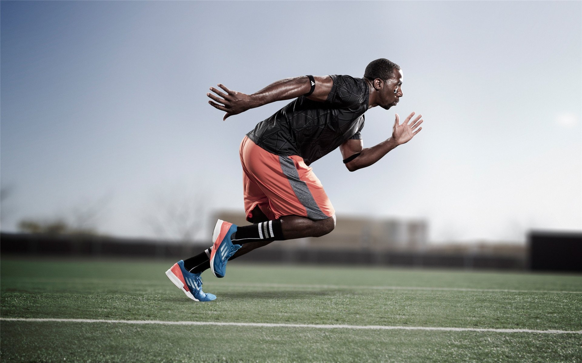 广东队内部气氛和谐打造积极竞争环境