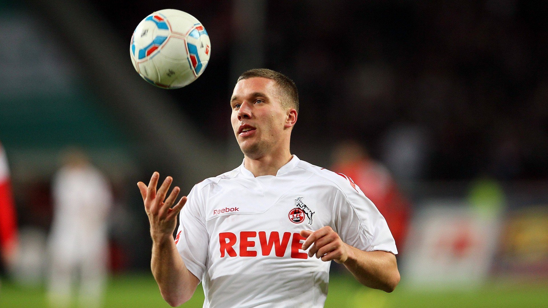 尤文图斯引援加强,中场实力大幅提升